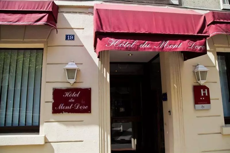 ホテル Hôtel Du Mont Dore Batignolles