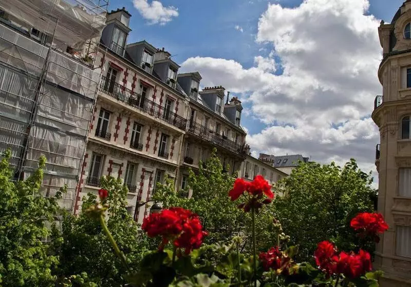 ホテル Hôtel Du Mont Dore Batignolles