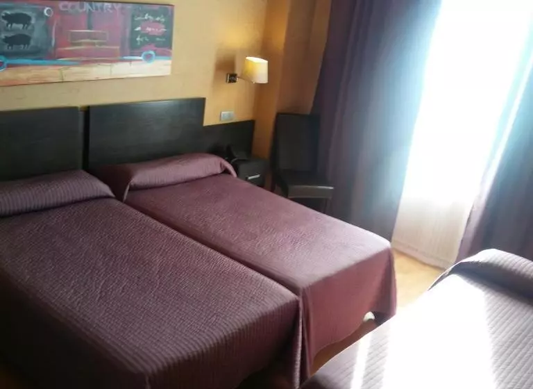 Hotel Alda El Espinar