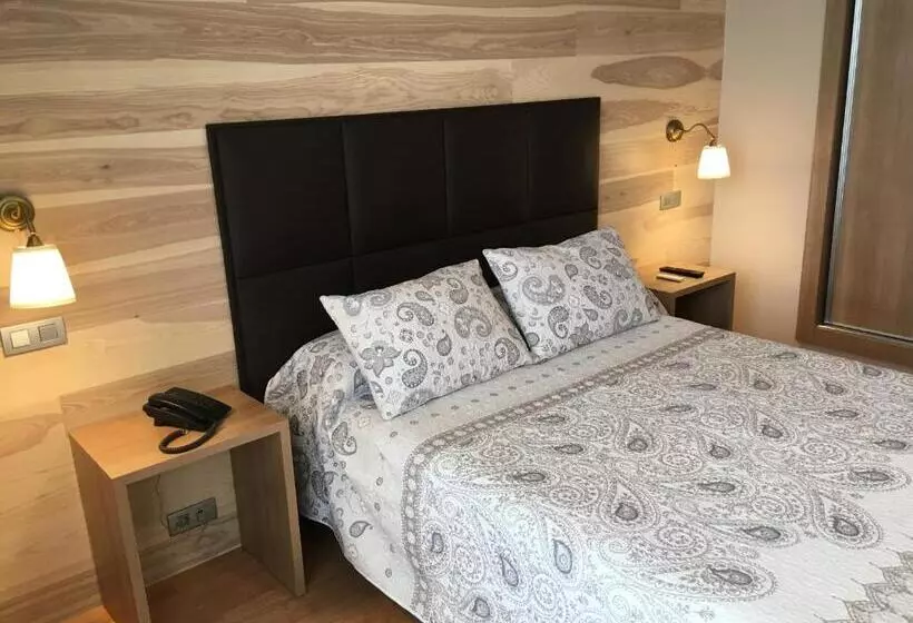 Hotel Alda El Espinar