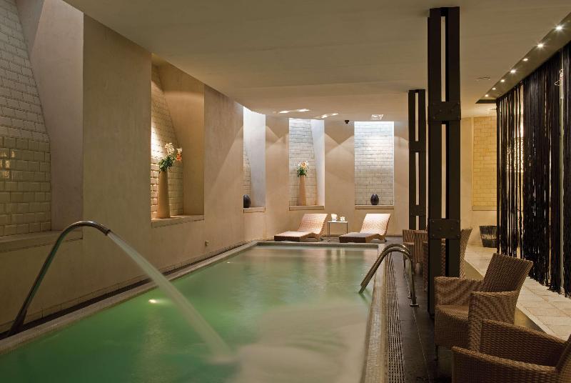 Hotel Esplendor By Wyndham Savoy Rosario