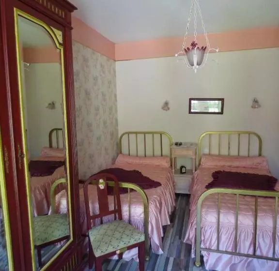 Отель Hôtel Restaurant Le Beau Site