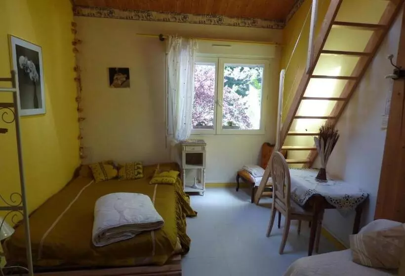 Отель Hôtel Restaurant Le Beau Site