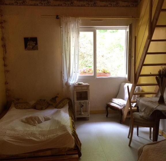 호텔 Hôtel Restaurant Le Beau Site