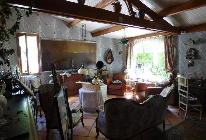 Отель Hôtel Restaurant Le Beau Site