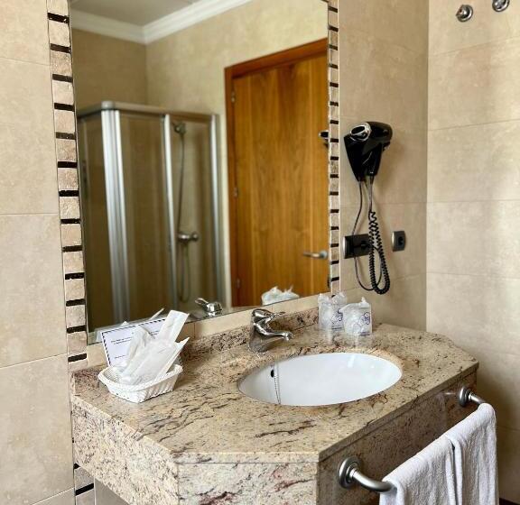 فندق Los Dolmenes