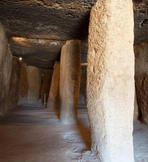 فندق Los Dolmenes