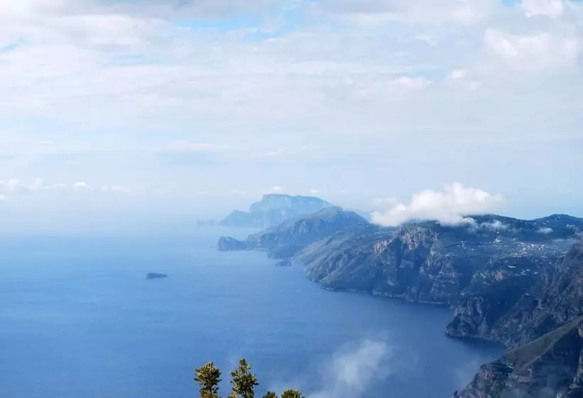 Отель Nido Verde