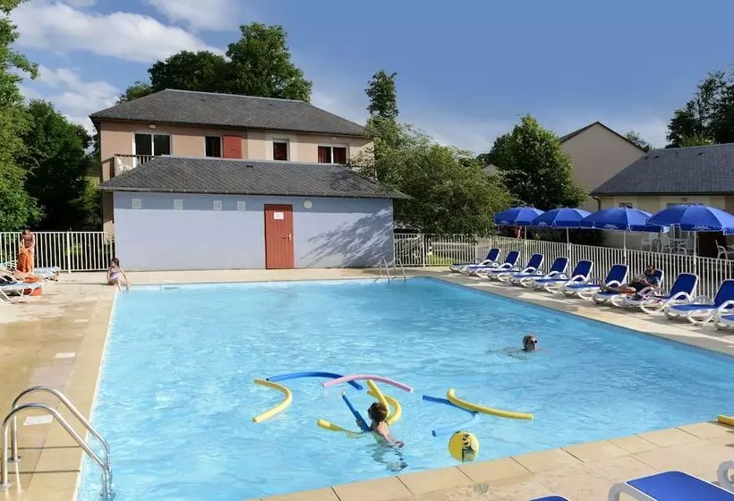 Отель Résidence Odalys Le Hameau Du Lac