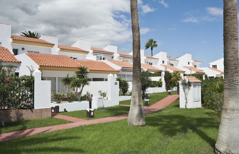 Wyndham Residences Golf Del Sur