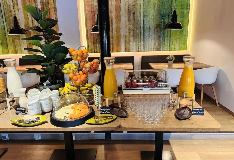 Wyndham Residences Golf Del Sur