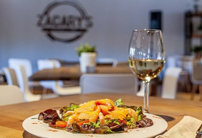 Wyndham Residences Golf Del Sur