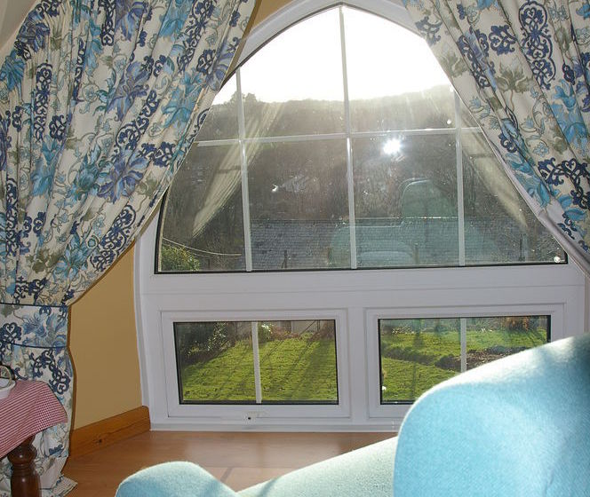 The Old School House