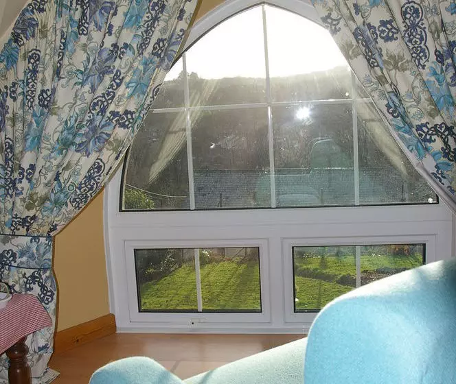 The Old School House