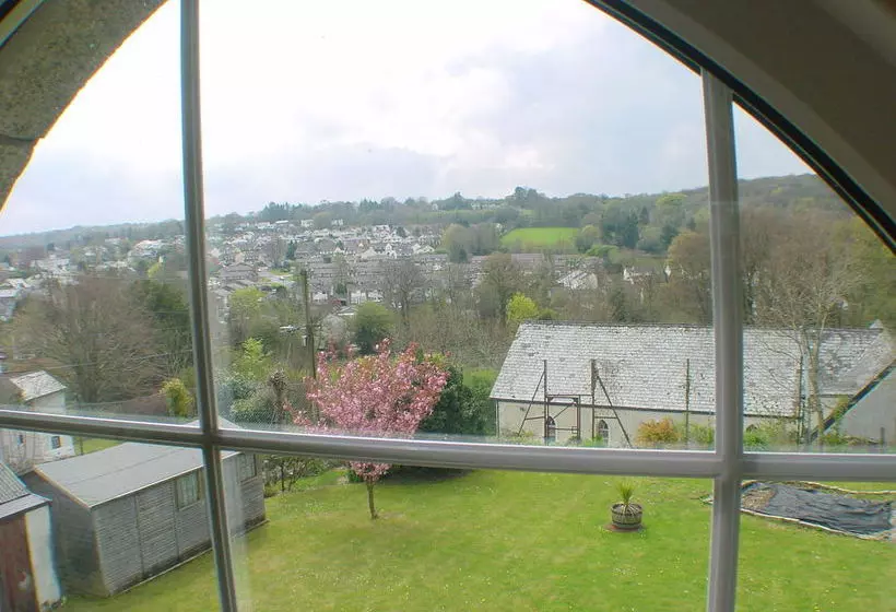 The Old School House