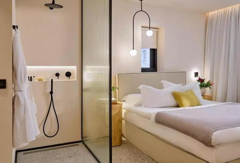 هاستل Skiathos Senses