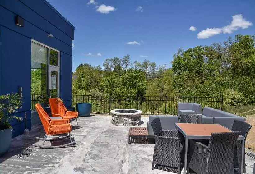 هتل Hampton Inn By Hilton Richwood Cincinnati South