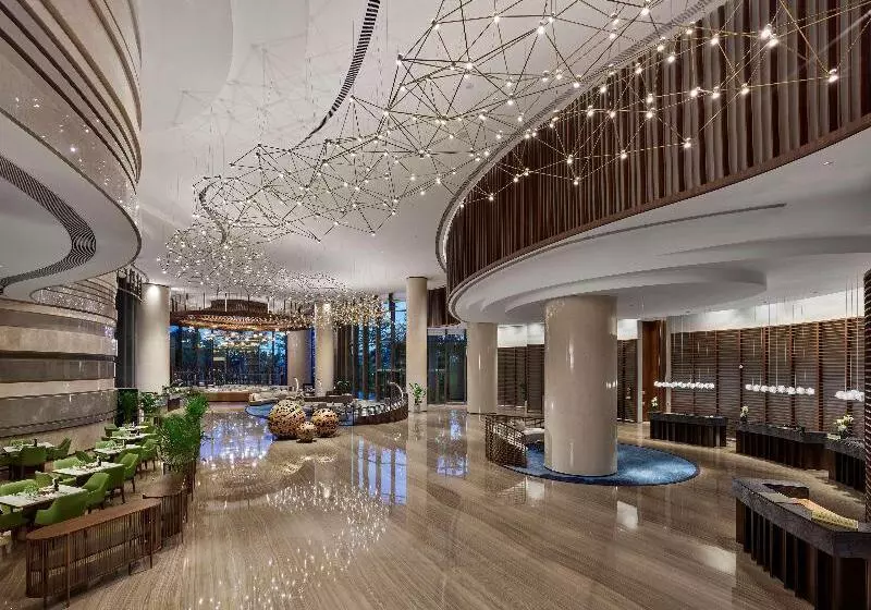 Hotelli Hilton Hainan Ocean Flower Island