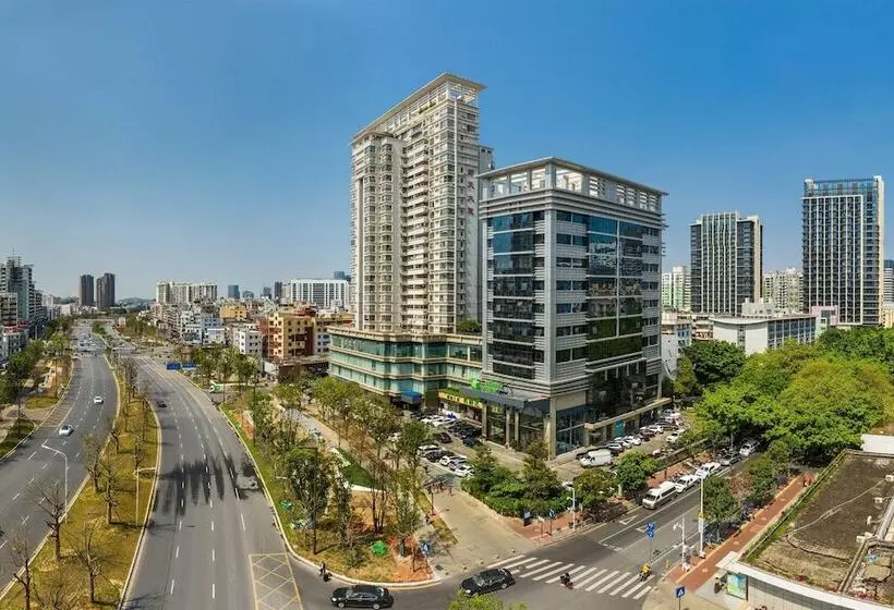 ホテル Holiday Inn Express Shenzhen Nanshan By Ihg