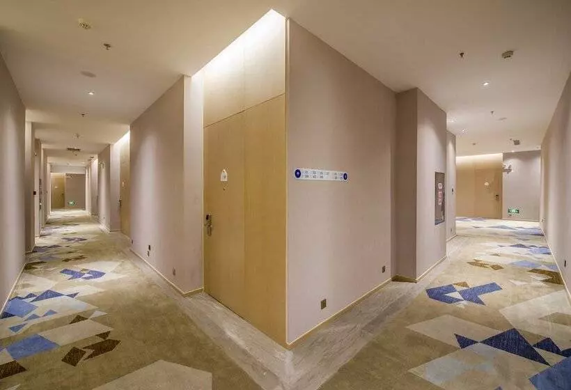 ホテル Holiday Inn Express Shenzhen Nanshan By Ihg