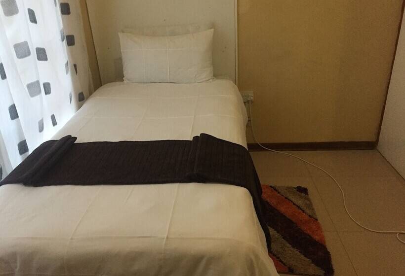 پانسیون Rosey Rest Inn