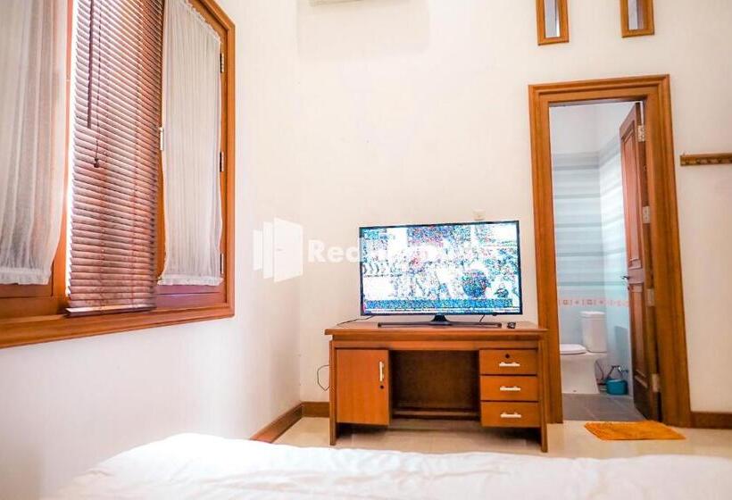 فندق Reddoorz At Daffi Araya