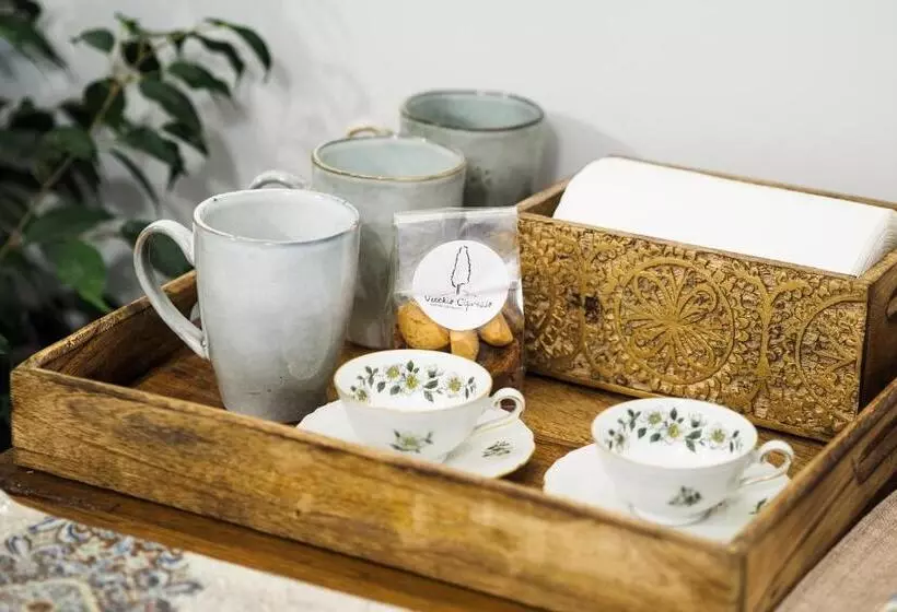 ユースホステル Locanda Vecchio Cipresso