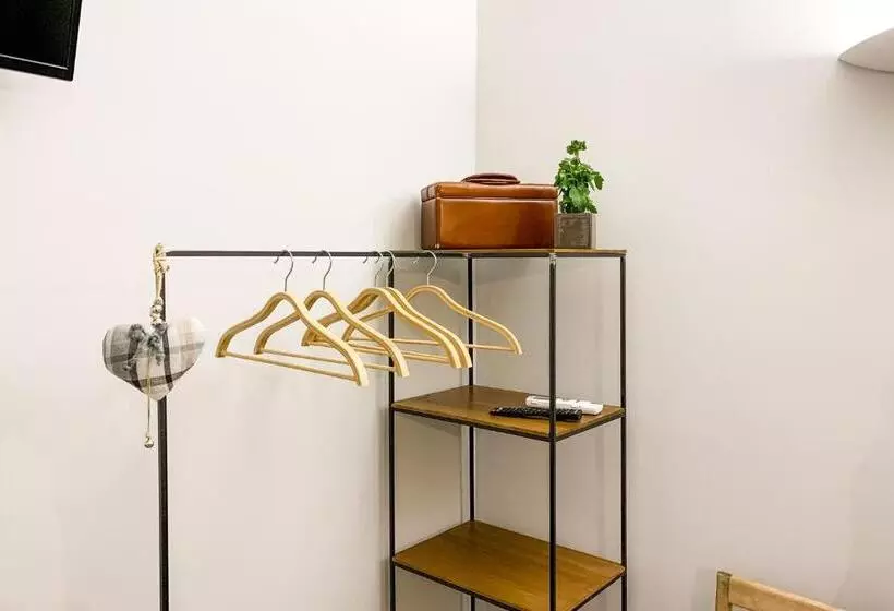 ユースホステル Locanda Vecchio Cipresso