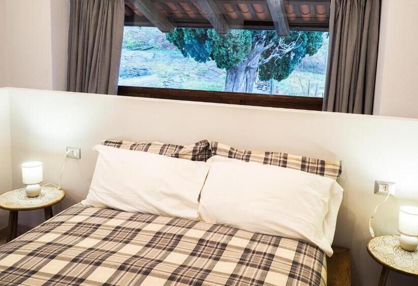 هاستل Locanda Vecchio Cipresso