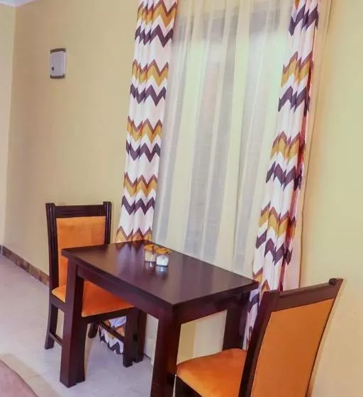 هتل Chiga Apartment Kisumu