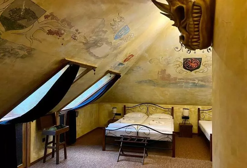 ホテル Excalibur Mini