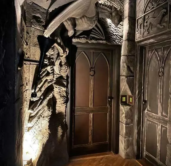 ホテル Excalibur Mini