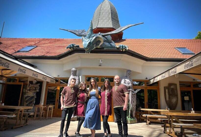 호텔 Excalibur Mini