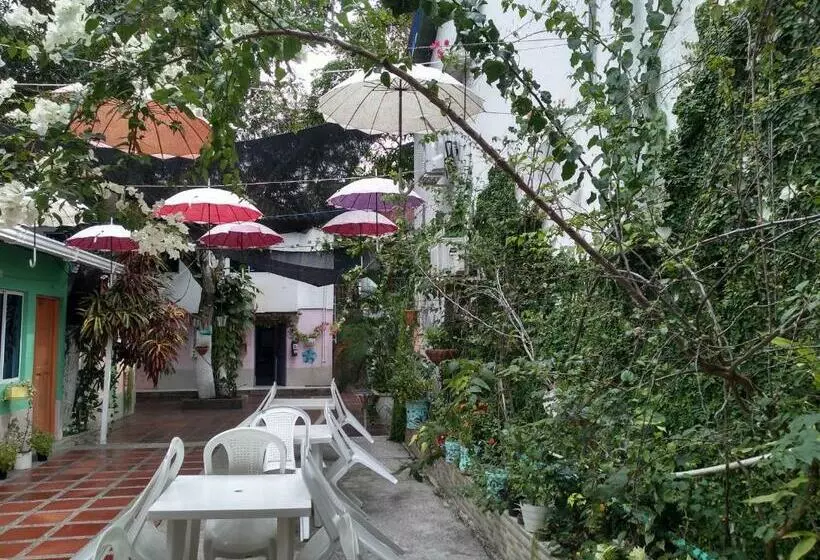 Hotelli House Marfito Airport