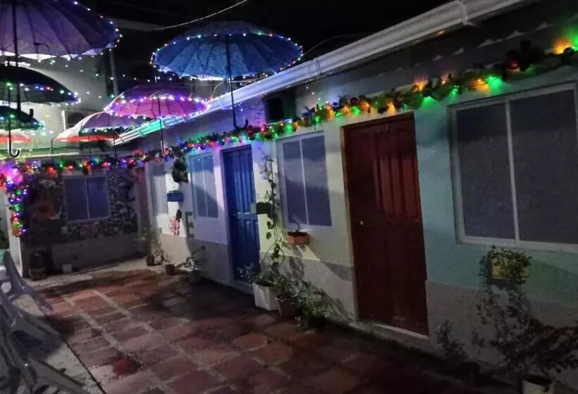 Hotelli House Marfito Airport