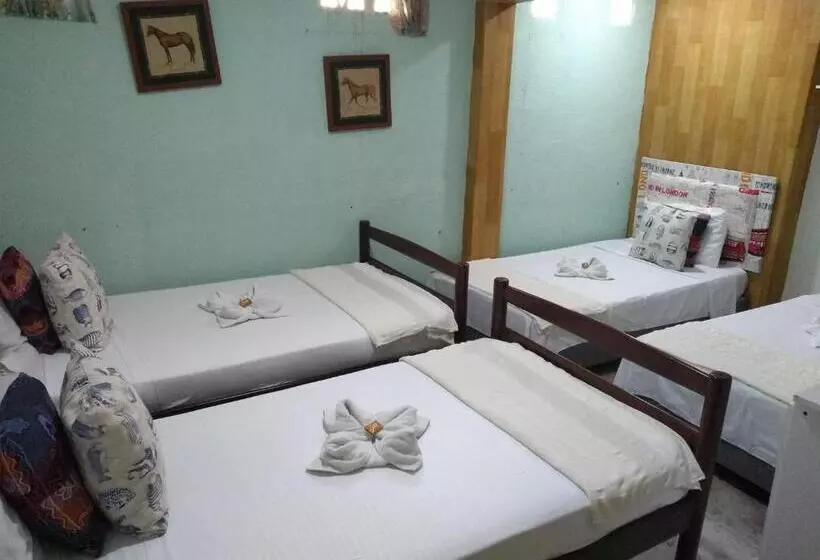 Hotelli House Marfito Airport