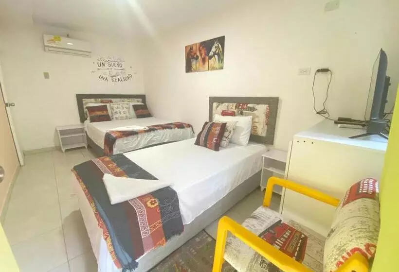 Hotelli House Marfito Airport