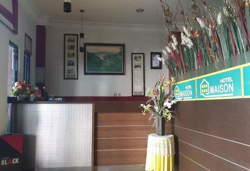 Maison Hotel Bukittinggi