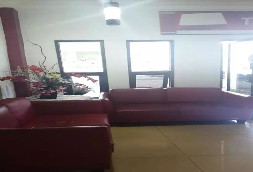 Maison Hotel Bukittinggi