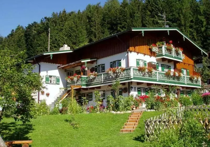 Hotelli Haus Michinglehen