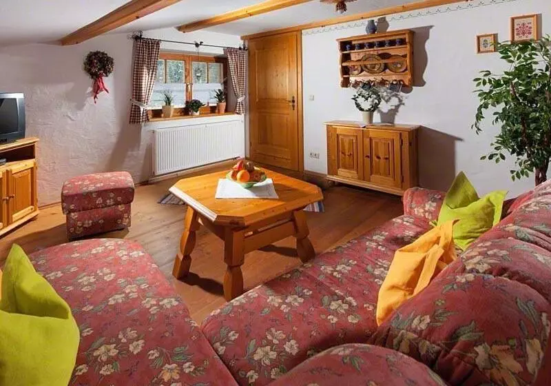 Hotelli Haus Michinglehen