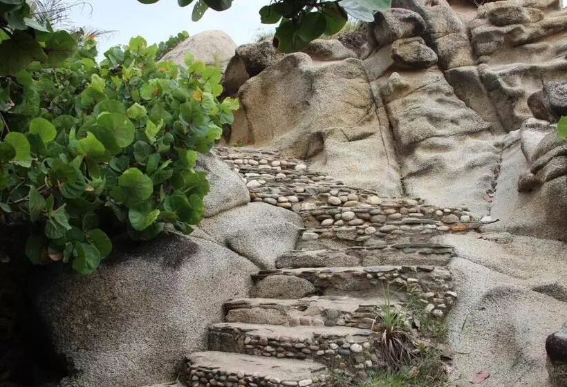 هتل Hostal Mirador Dentro Del Parque Tayrona