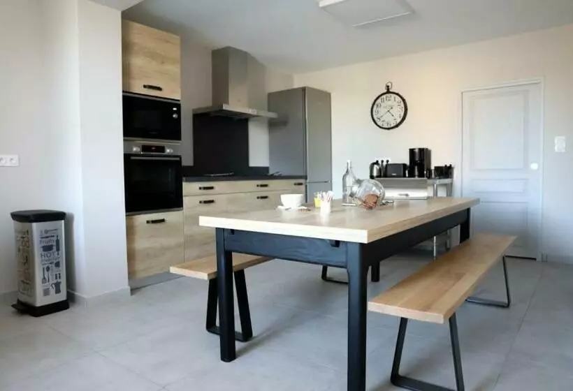 Majatalo Le Pont De Livinhac