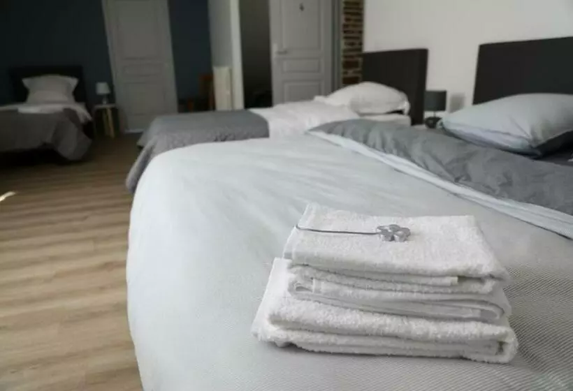 Majatalo Le Pont De Livinhac