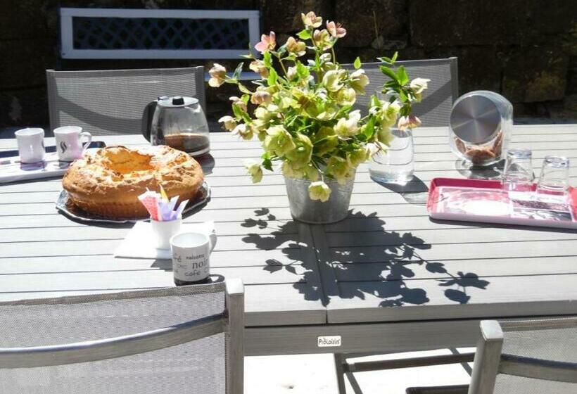 بنسيون Le Pont De Livinhac