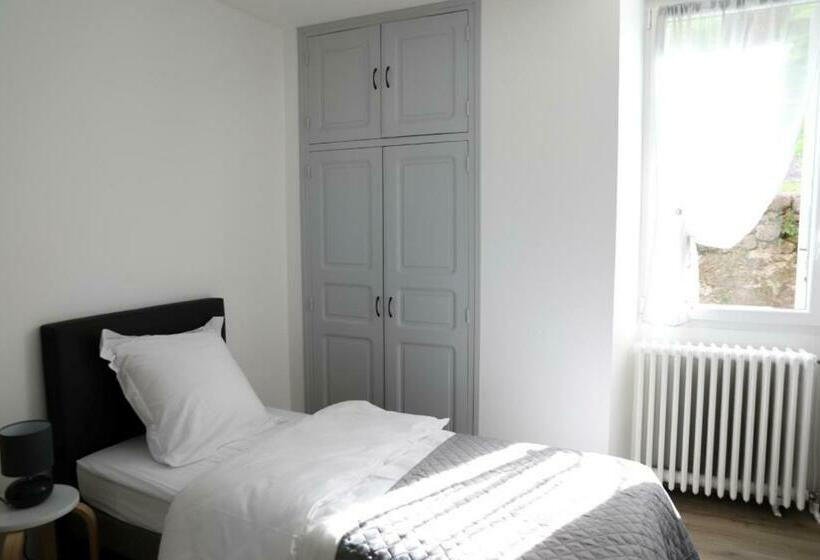 بنسيون Le Pont De Livinhac