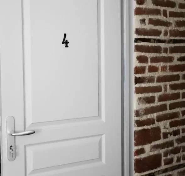 Majatalo Le Pont De Livinhac