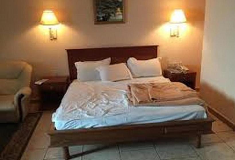 پانسیون Asaa Pyramid   Deluxe