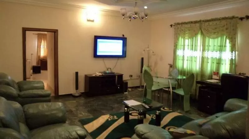 پانسیون Room In Lodge   Sunview Hotel  Akure