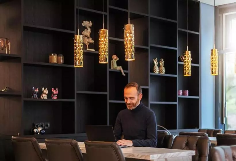 The Niu Mood   Apartments